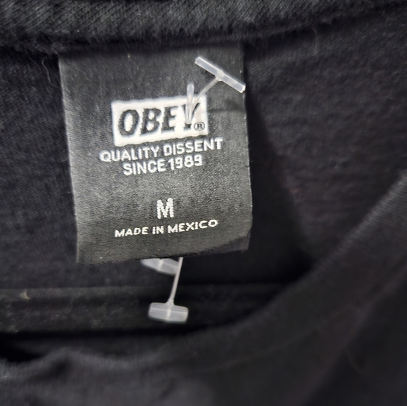 NWOT Obey men's sz. M black cotton t-shirt - Picture 3 of 6